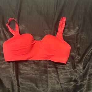 Victoria secret bra size 32D with bling straps
